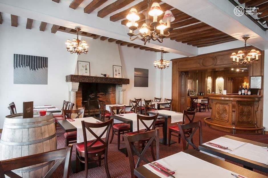 Hostellerie De La Poste - Les Collectionneurs Avallon Restaurant photo